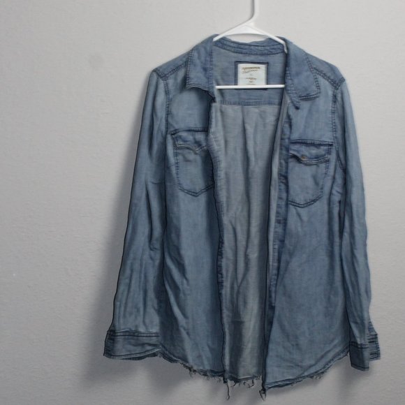 Arizona Jean Co. XL Button up Shirt Blue Denim Woman's - Picture 1 of 9